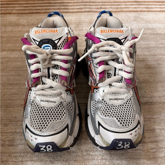 Balenciaga Shoes - Balenciaga Runner Sneakers size38